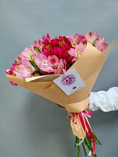 Букет цветов из:  Альстромерии в Одесском