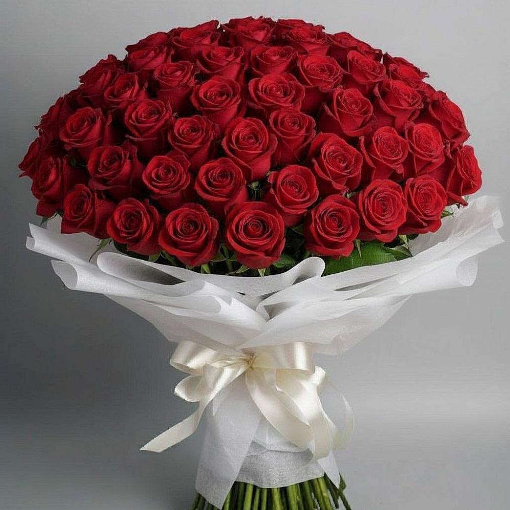 Букет 101 Красная роза Блэк Мэджик в Одесском