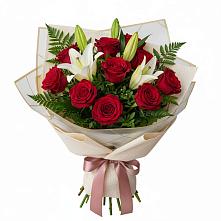 Букет цветов из:  Лилии и Розы в Одесском