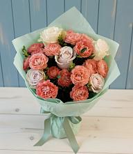 Букет цветов из:  Розы в Одесском