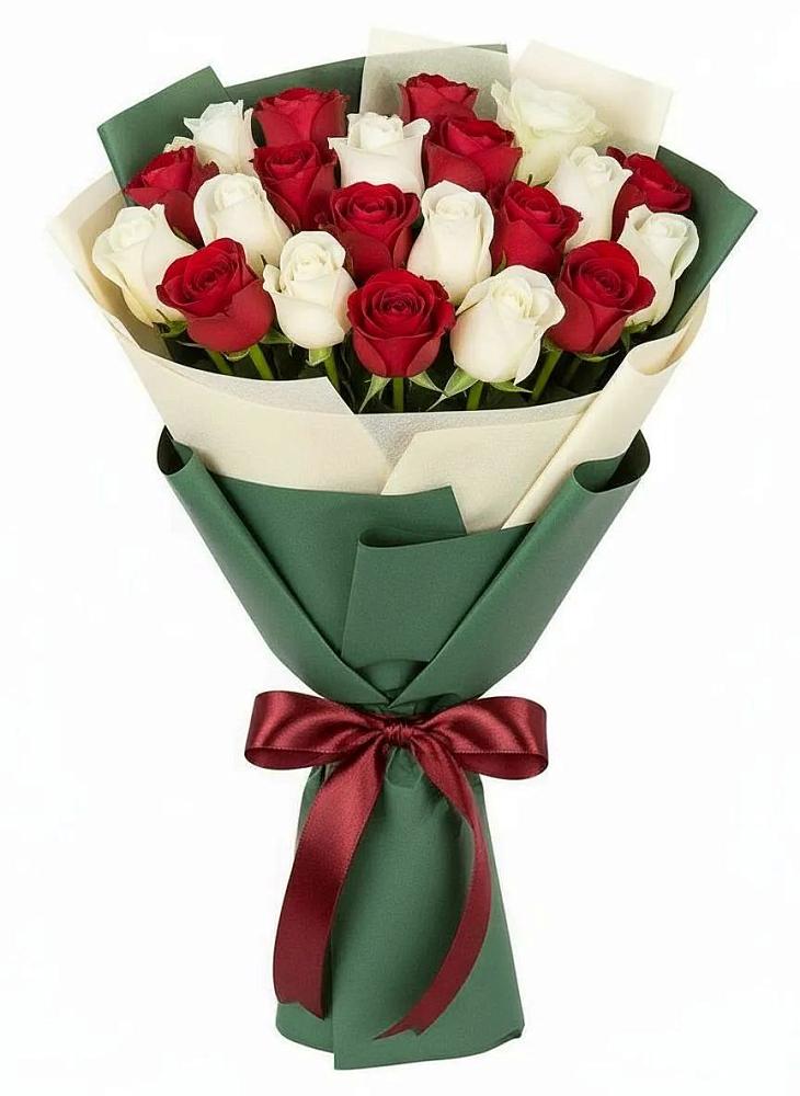 Букет Микс из красных и белых роз в Одесском