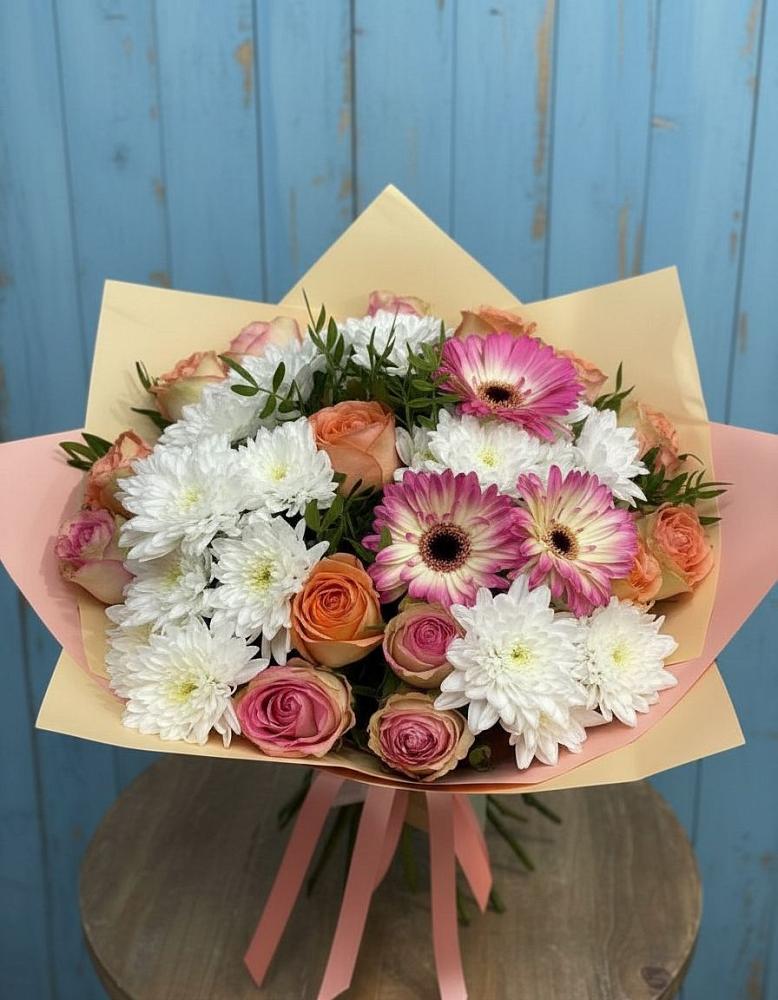 Букет цветов из: Розы, Герберы и Хризантемы в Одесском