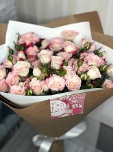 Букет цветов из:  Розы в Одесском
