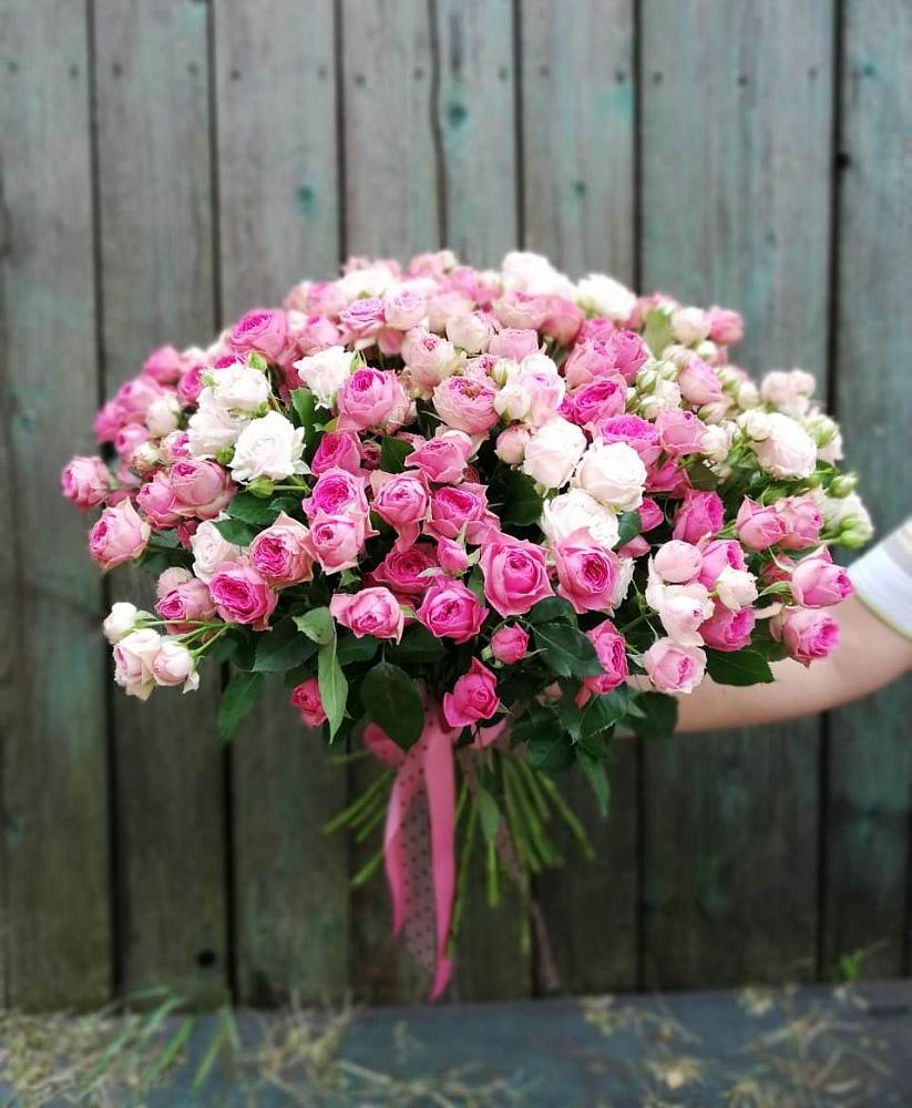 Букет Розовые кустовые розы Натали и Лав Лидия в Одесском