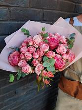Букет розы в пальмах в Одесском Букет цветов из: Розы в Одесском