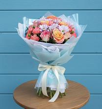 Букет цветов из:  Хризантемы и Розы #REPLACE_PRED# Одесском