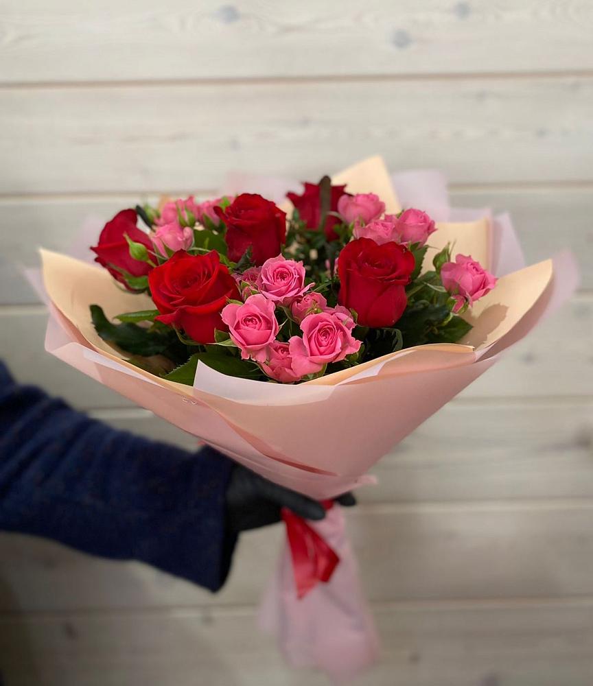 Букет цветов из: Розы в Одесском