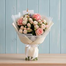 Букет цветов из:  Розы в Одесском