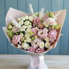 Букет цветов из:  Альстромерии и Розы в Одесском